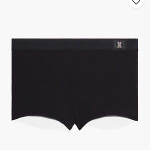 NWT. Savage X Fenty Rib Essentials Boy Shorts 1x